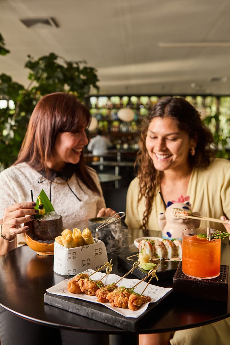 piqueos y cócteles 1er piso